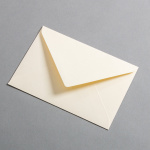 Colorplan Buste DIN B6 lembo di chiusura appuntito gommata Crema