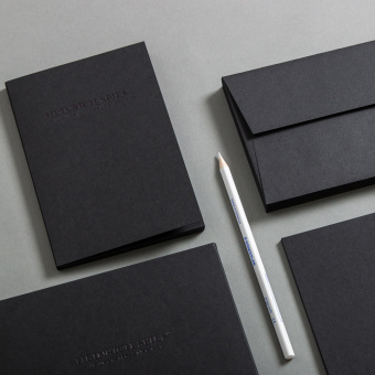 HS Luxury Papers "Black Box" 