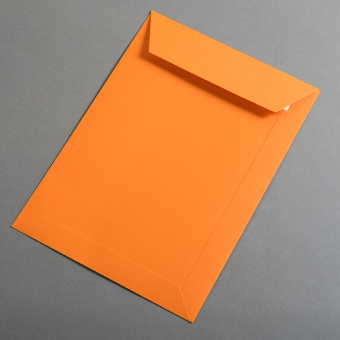 Colorplan Buste DIN C4 Arancio
