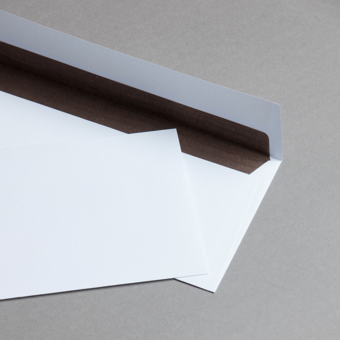 Couverts Premium Weiss mit Farbfutter 
