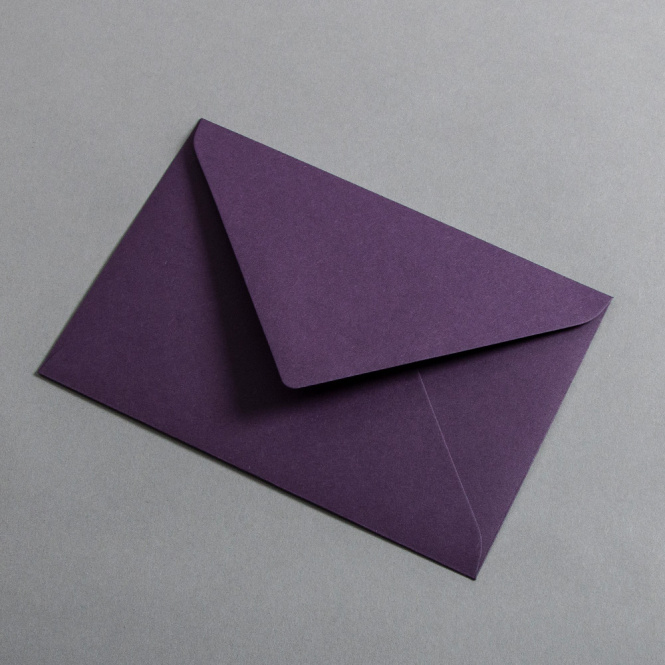 Colorplan Buste DIN B6 lembo di chiusura appuntito gommata Melanzana