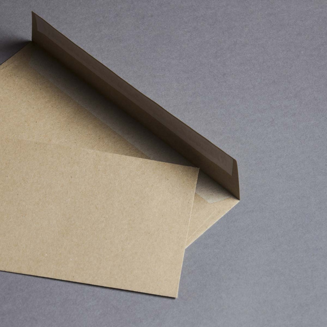 Kraftpapier Couverts DIN lang haftklebend 
