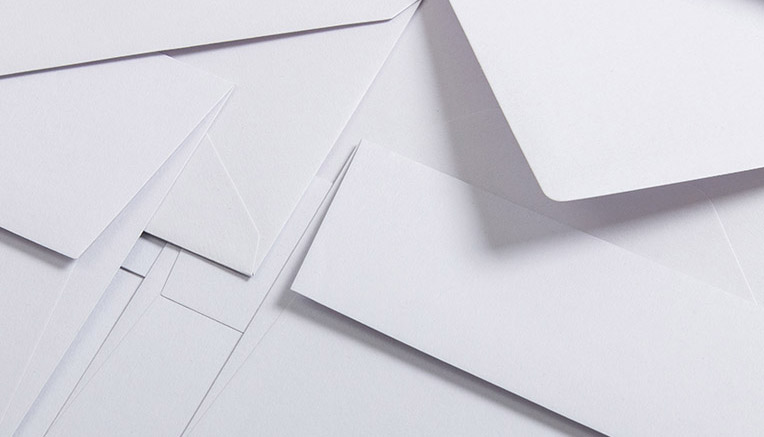 Carta e buste Colorplan nel colore Cool Grey
