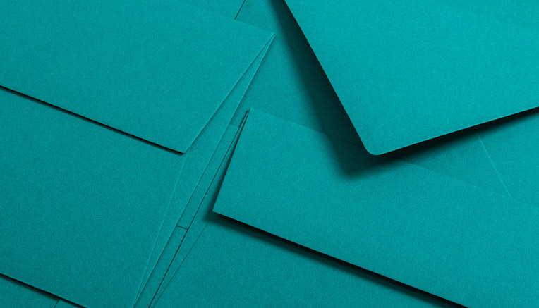 Carta e buste Colorplan nel colore Marrs Green